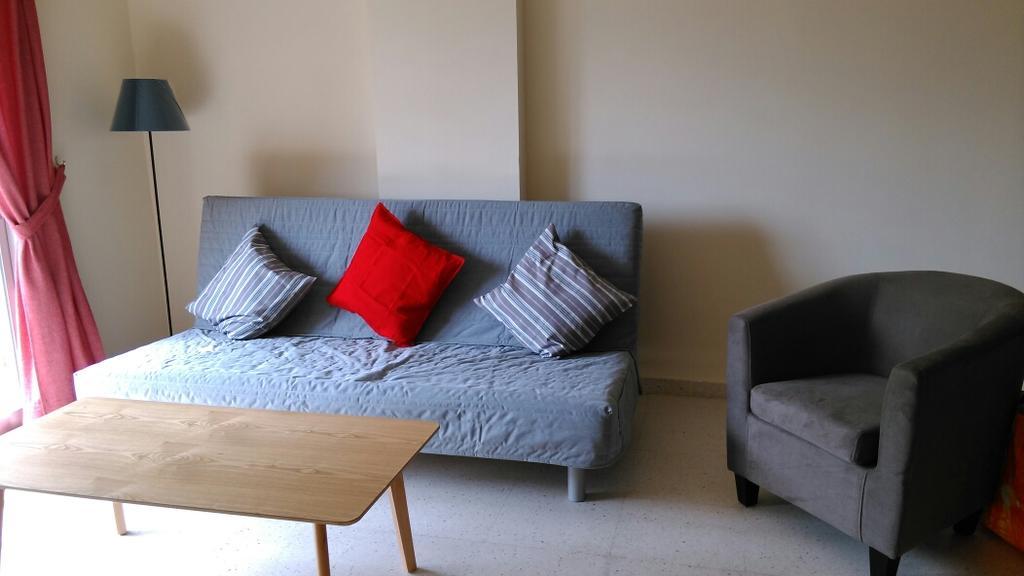 Modern City Center Apt Larnaca Luaran gambar